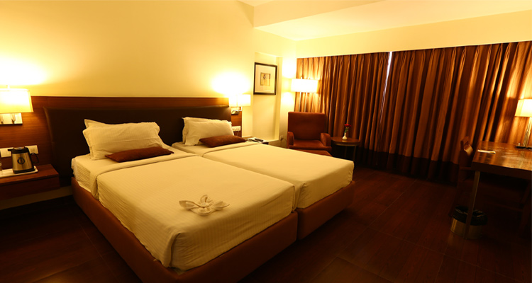 /Hyderabad%20Tour%20Package%20-%20Deluxe